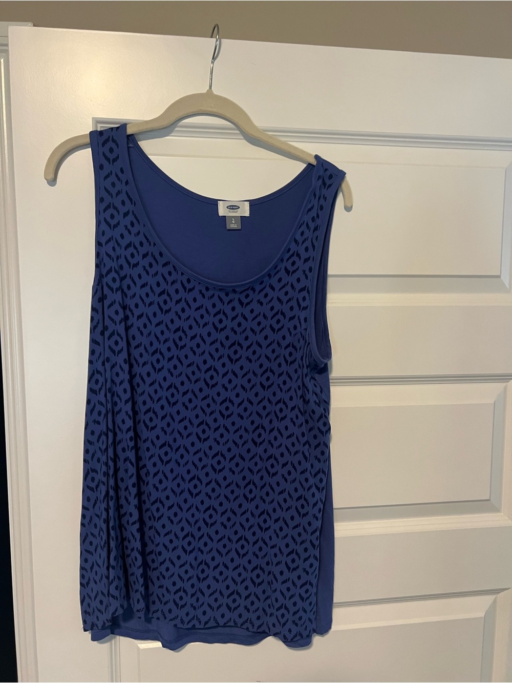Old Navy Royal Blue Laser-Cut Scoop Neck Tank Top size L